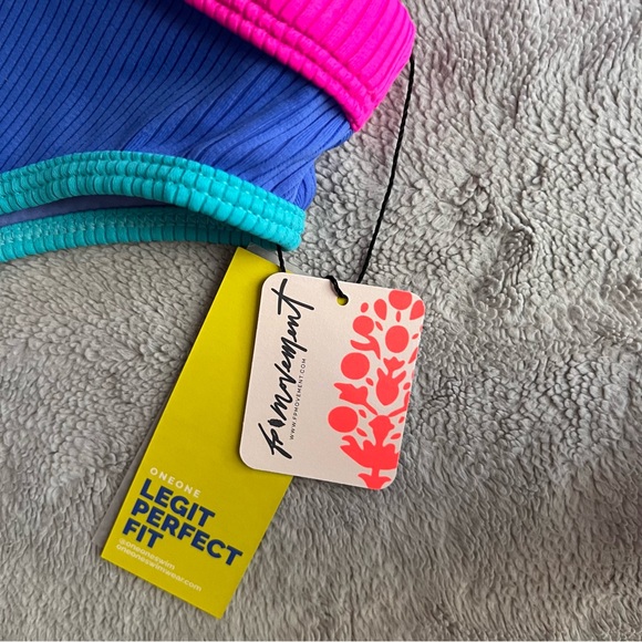 NWT Free People OneOne Two-Piece Ribbed Swimsuit Brenda Gaby Crop Surf  Bilbao - Picture 5 of 16